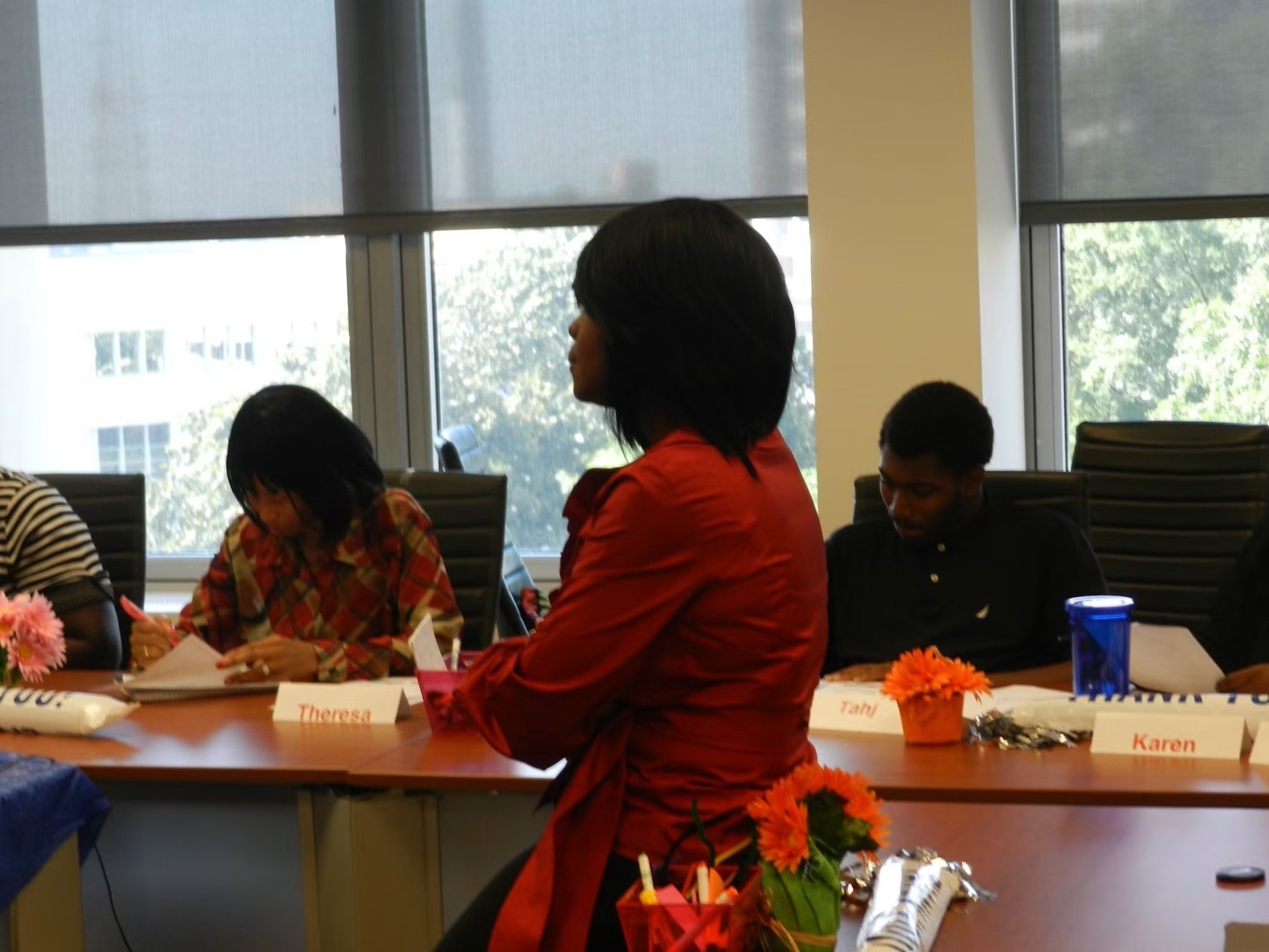 Nonprofit volunteer community service
